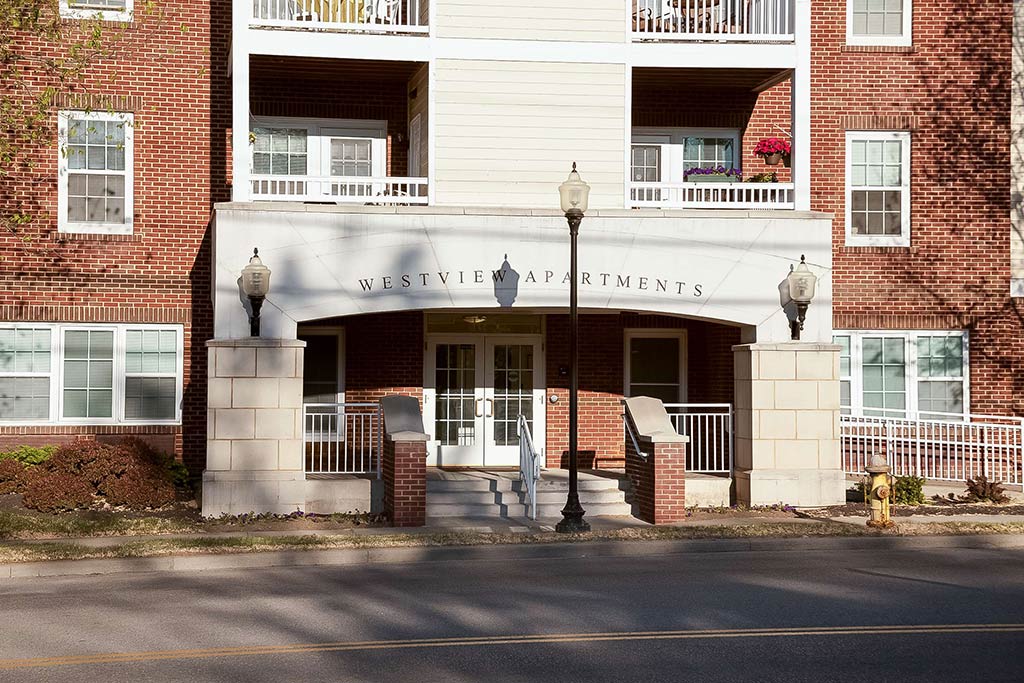 Senior Living Apartments in Saratoga Springs, NY Westview Apartments